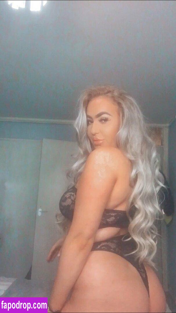 rlxox / xrachlouise_ leak of nude photo #0032 from OnlyFans or Patreon