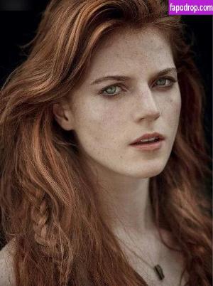 Rose Leslie слив #0012