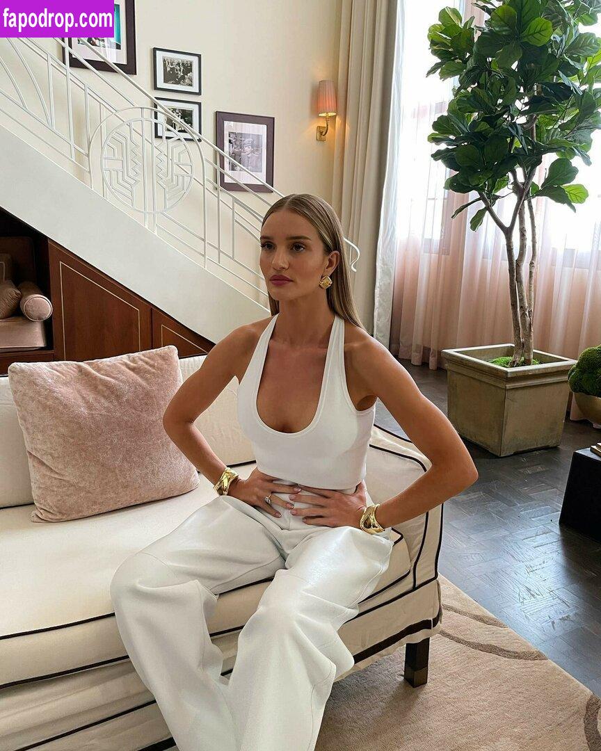 Rosie Huntington-Whiteley / rosiehw leak of nude photo #0089 from OnlyFans or Patreon