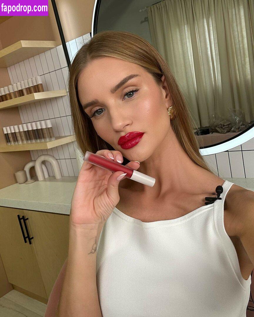 Rosie Huntington-Whiteley / rosiehw leak of nude photo #0108 from OnlyFans or Patreon