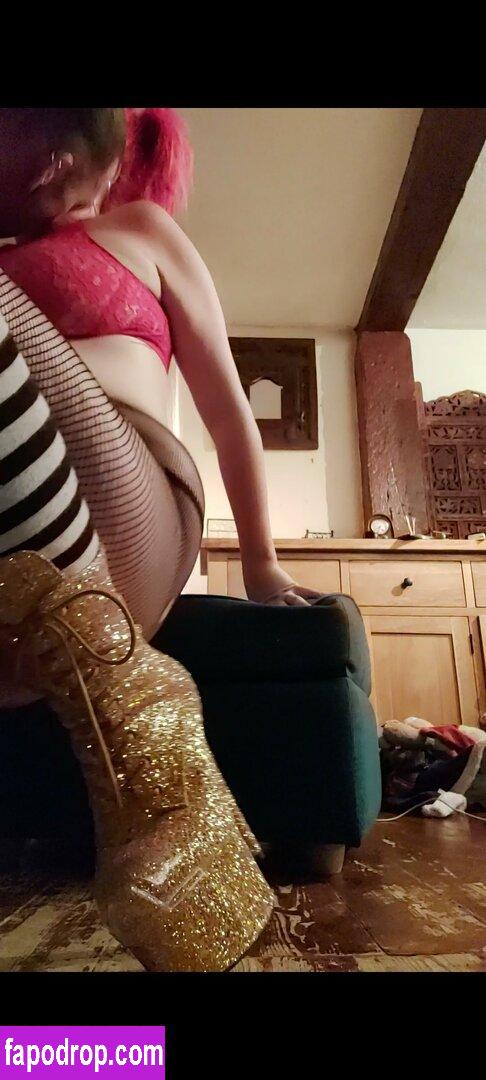 roxystardust / roxystardustburlesque leak of nude photo #0048 from OnlyFans or Patreon
