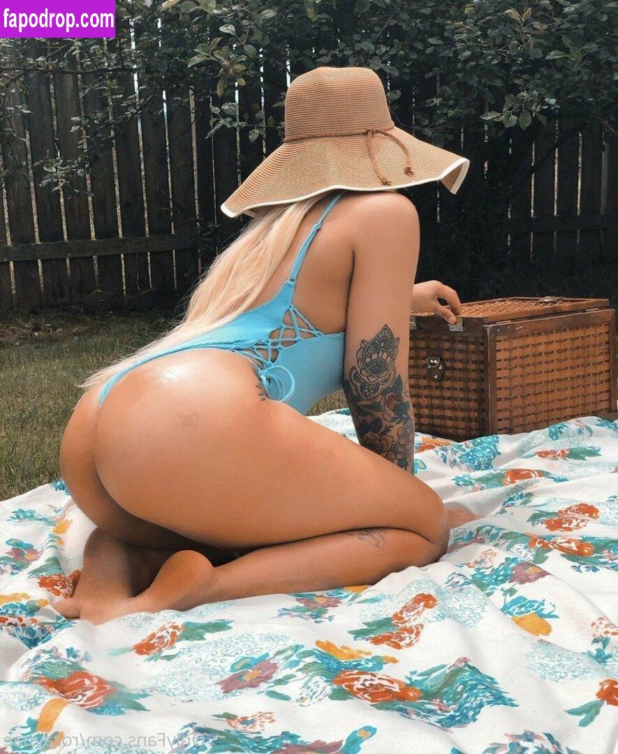 rozaybae / lilmissaries_ leak of nude photo #0019 from OnlyFans or Patreon