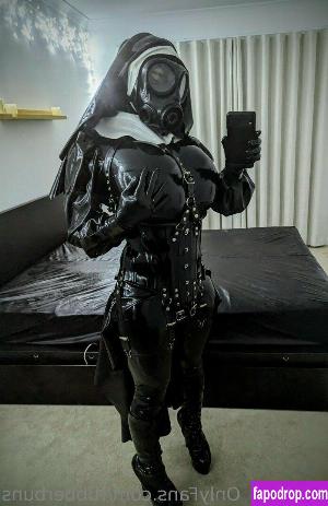 rubberbuns photo #0019