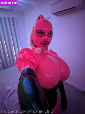 rubberbuns photo #0023