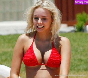 Sacha Parkinson слив #0034