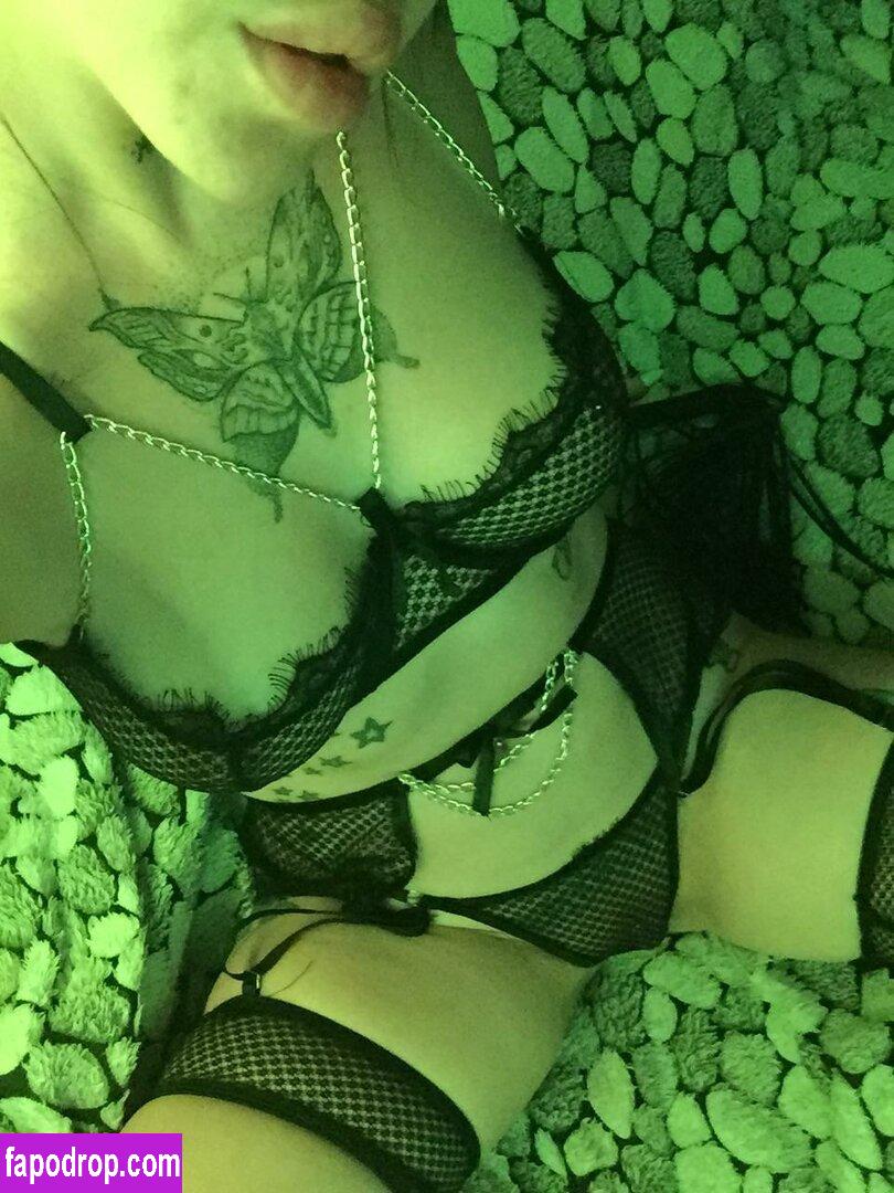 Saint Idol / saint_lucy_i / your_saint_idol1 leak of nude photo #0002 from OnlyFans or Patreon