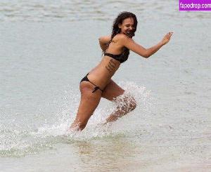 Samantha Mumba слив #0051