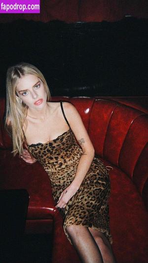 Samara Weaving leak #0474