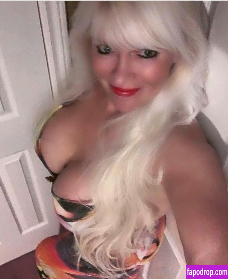 Sandie Lee / Canadianmaturebarbie / canadiansmaturebarbie / sandieleetoronto / torontobeauty007 leak of nude photo #0074 from OnlyFans or Patreon