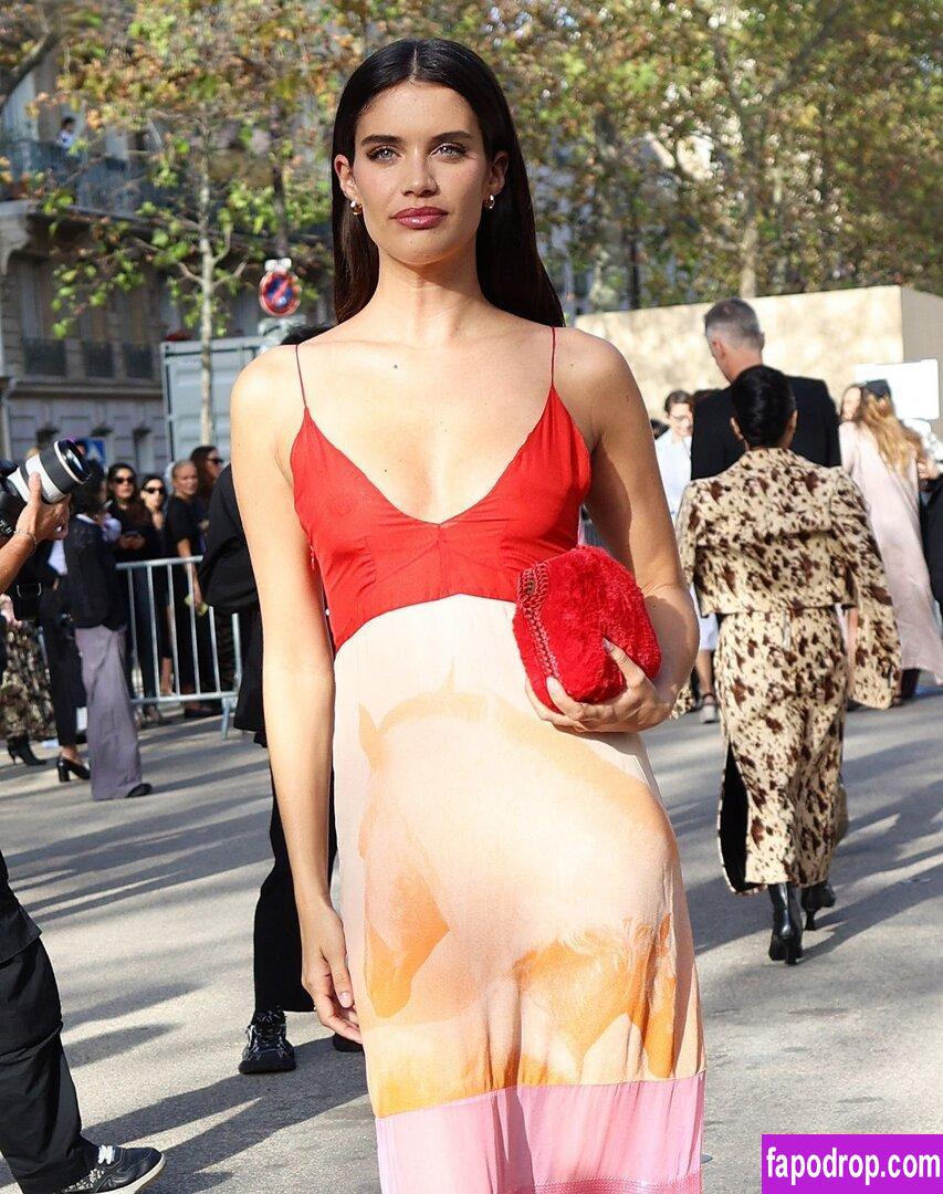 Sara Sampaio / SaraSampaio слитое обнаженное фото #0039 с Онлифанс или Патреон