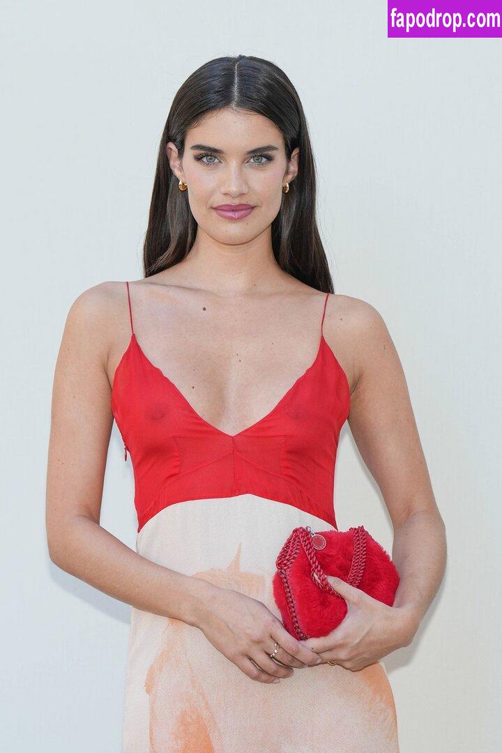 Sara Sampaio / SaraSampaio слитое обнаженное фото #0085 с Онлифанс или Патреон