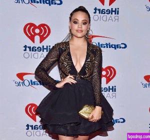 Sarah Jeffery leak #0015