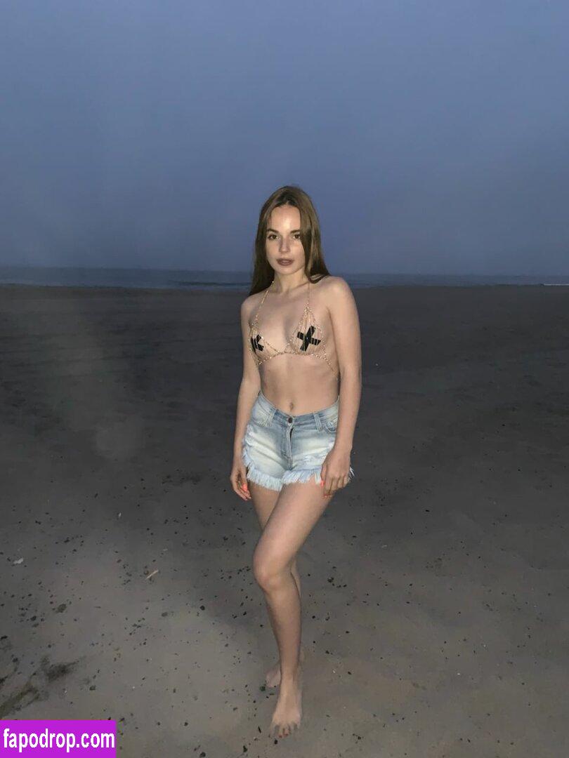 Sasha Spilberg / sashaspilberg / Саша Спилберг leak of nude photo #0080 from OnlyFans or Patreon