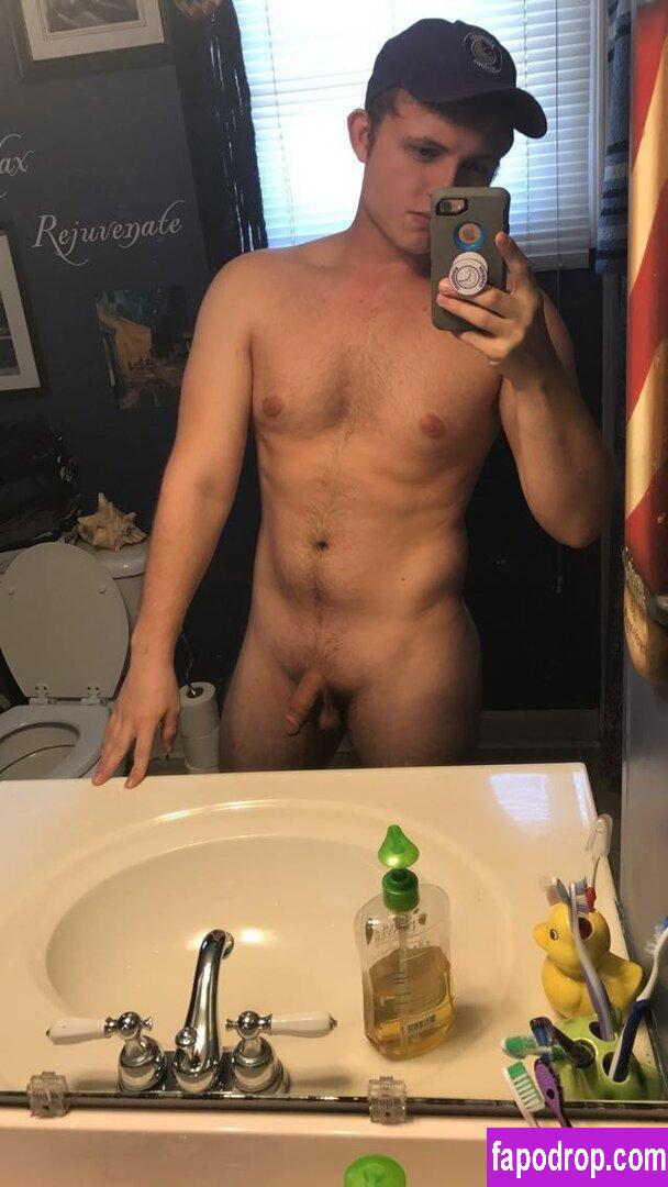 selfiejesus /  leak of nude photo #0007 from OnlyFans or Patreon