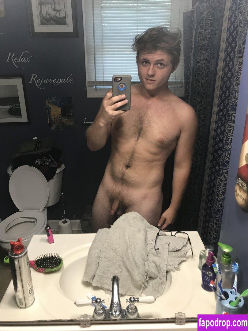 selfiejesus /  leak of nude photo #0027 from OnlyFans or Patreon