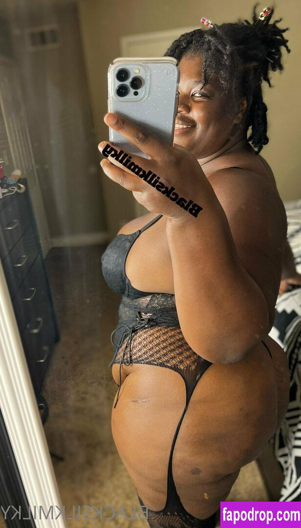 sexyblacksilkp1 / sexyassredbone1 leak of nude photo #0032 from OnlyFans or Patreon