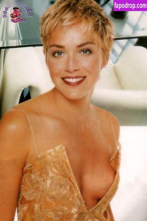 Sharon Stone leak #0082