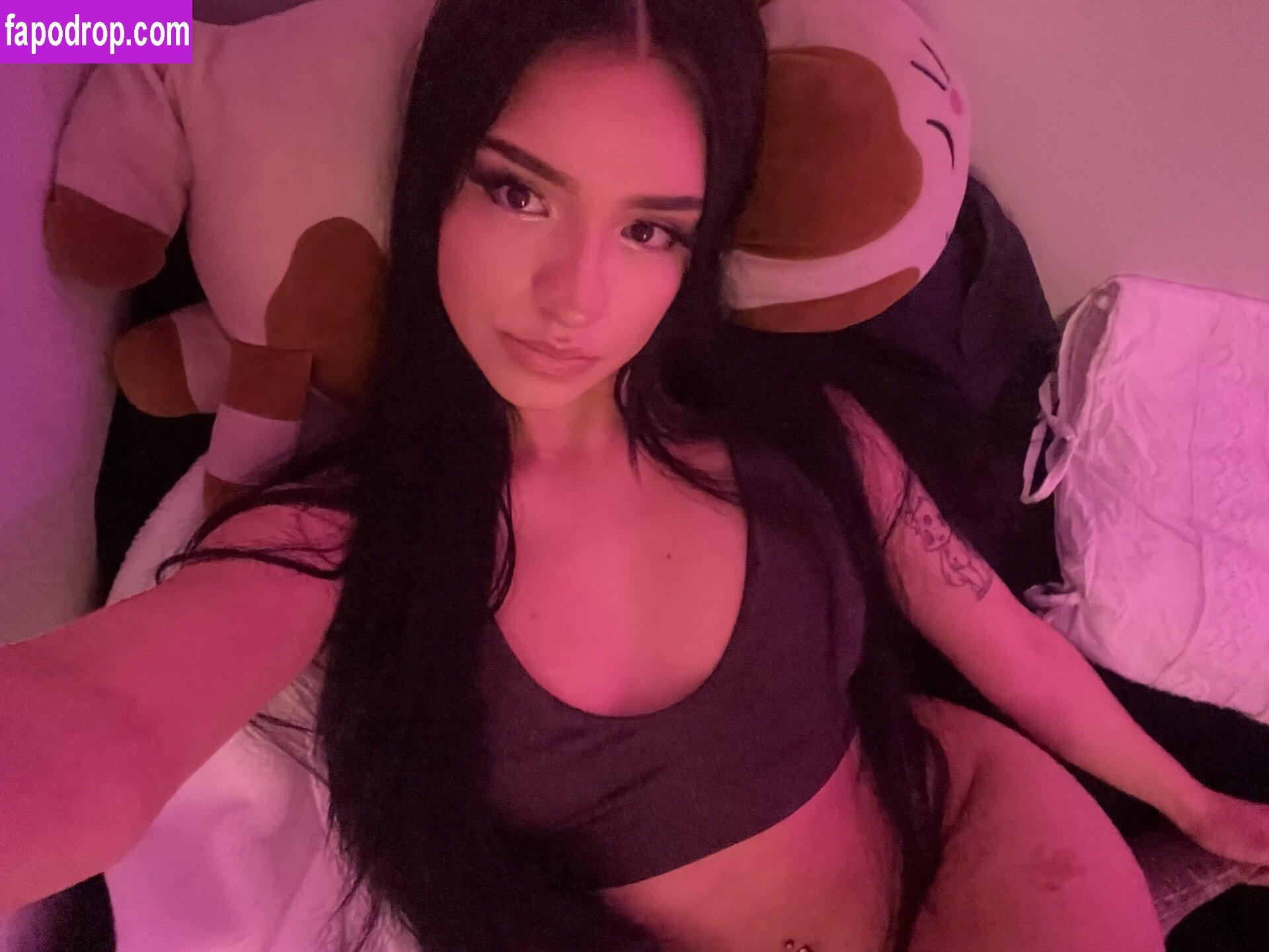 shawtywantarockstar / aamoureuuxx / am0rrx / amoureuxcx leak of nude photo #0007 from OnlyFans or Patreon