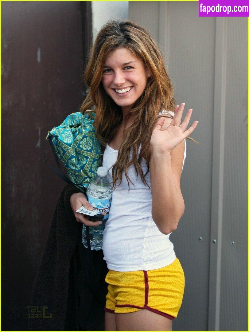 Shenae Grimes / shenaegrimesbeech слитое обнаженное фото #0016 с Онлифанс или Патреон