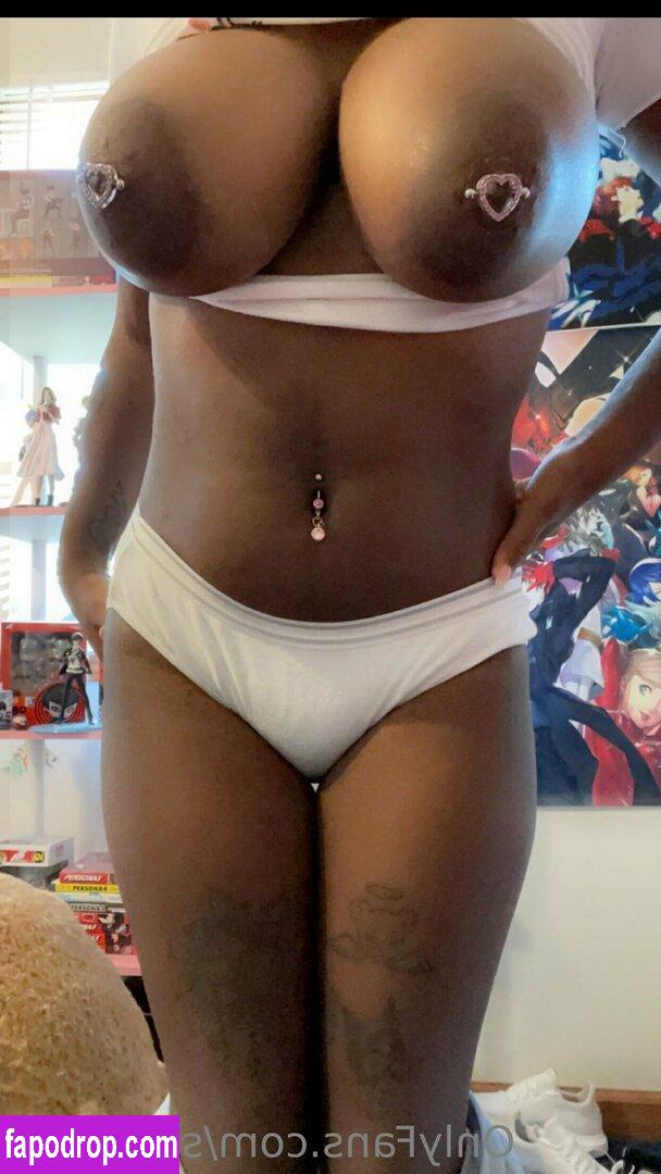 Sillymask / through.the.llyns leak of nude photo #0078 from OnlyFans or Patreon