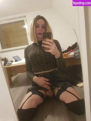 SissyKaya photo #0045