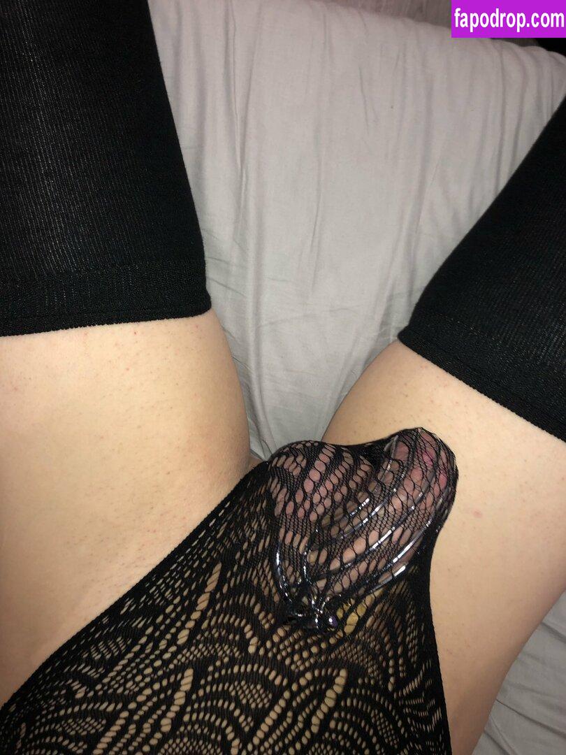 Sissytease90 / Westcoastcouple420 / https: leak of nude photo #0007 from OnlyFans or Patreon