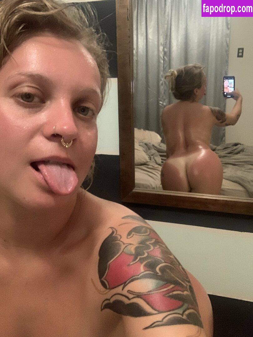 slutallergies /  / sltallergies / uhleexisss leak of nude photo #0006 from OnlyFans or Patreon