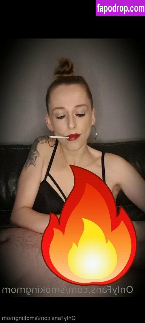 smokingmom /  leak of nude photo #0021 from OnlyFans or Patreon