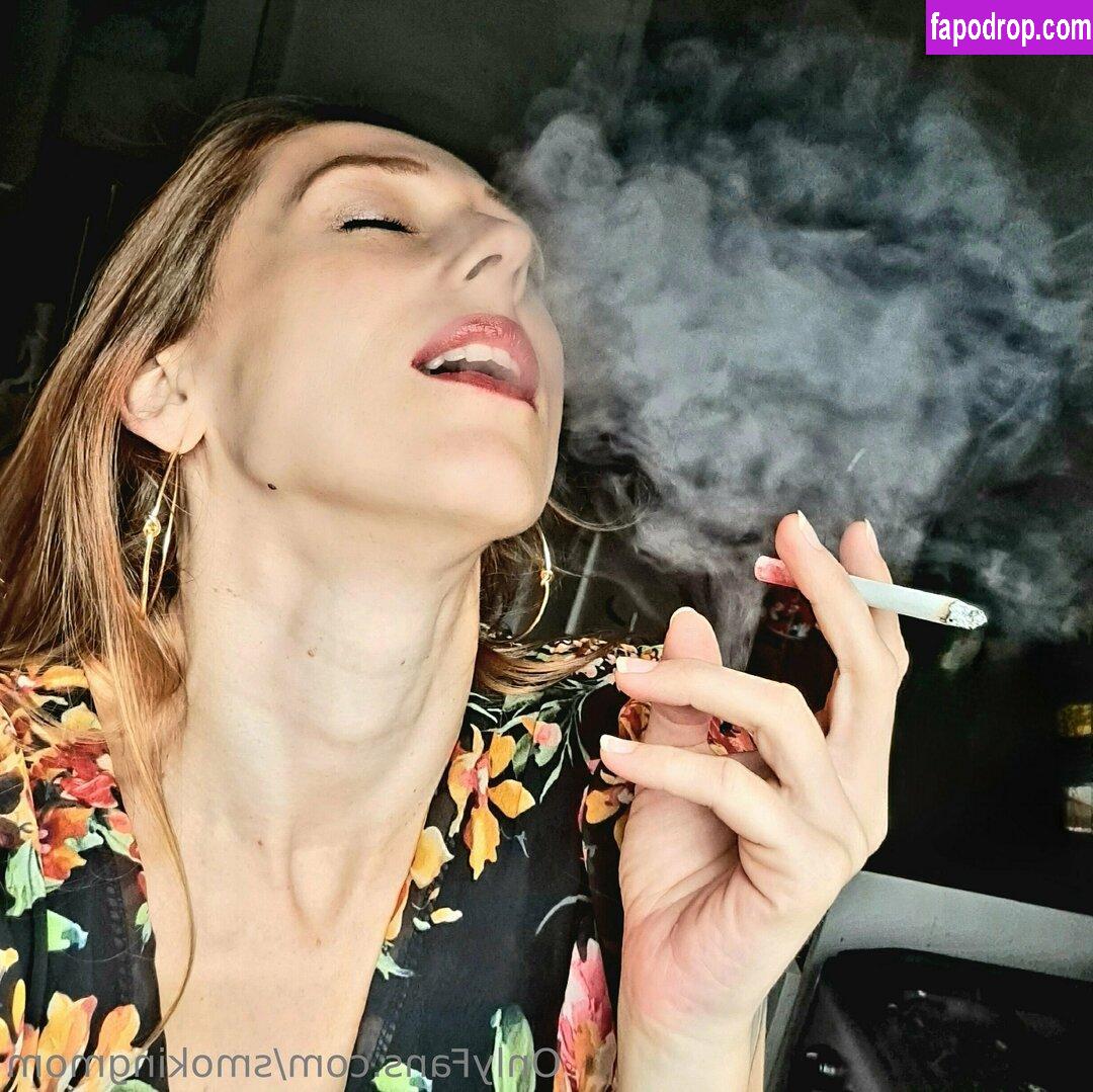 smokingmom /  leak of nude photo #0028 from OnlyFans or Patreon