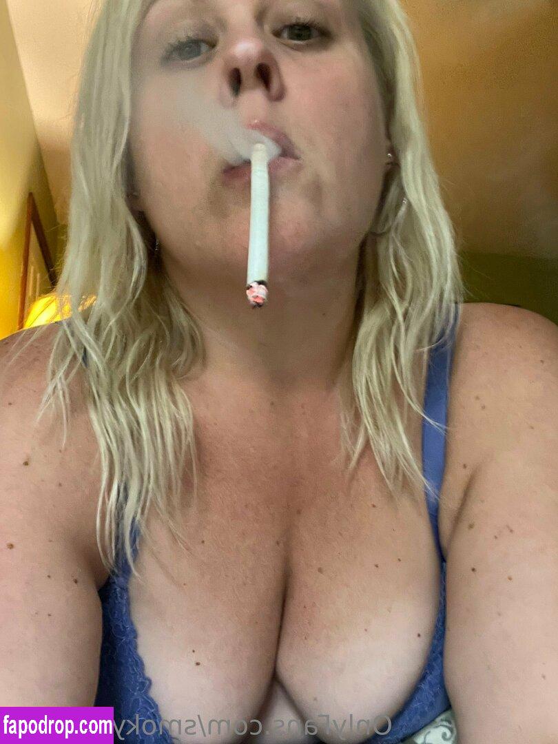 smokybrookeb / the_smokky_b leak of nude photo #0076 from OnlyFans or Patreon