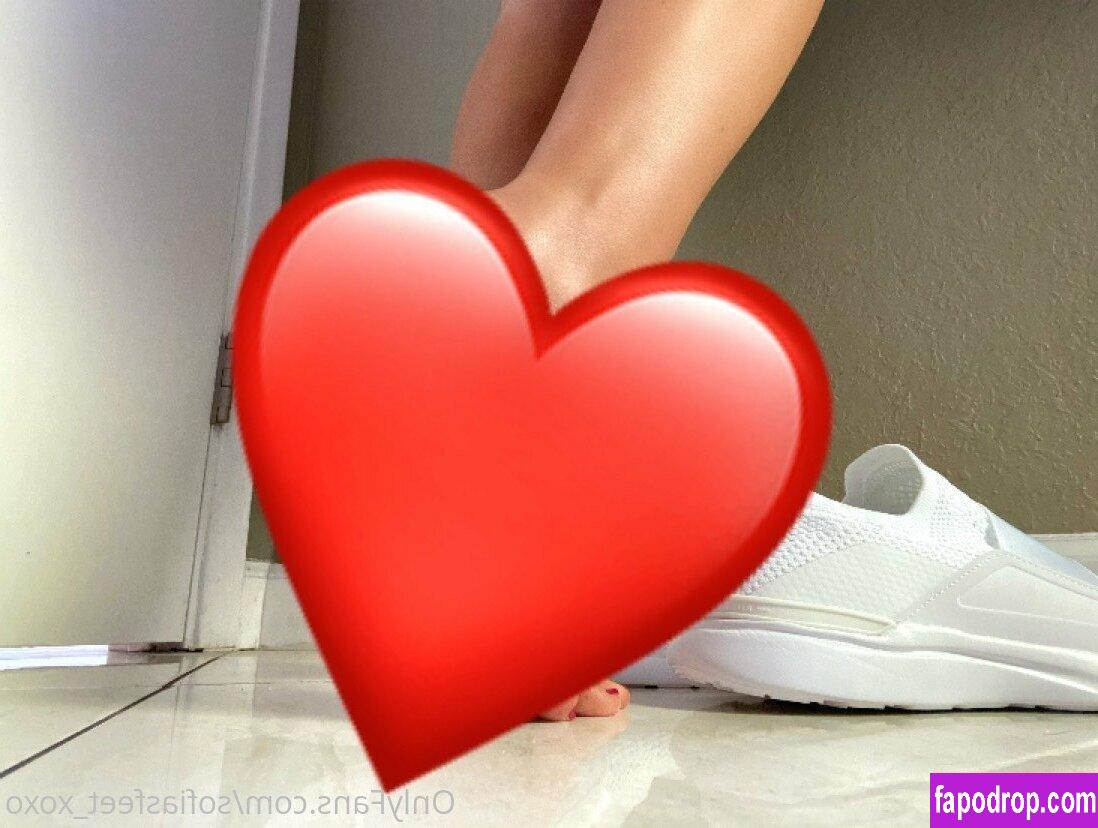 sofiasfeet_xoxo / xoxo_effie слитое обнаженное фото #0005 с Онлифанс или Патреон