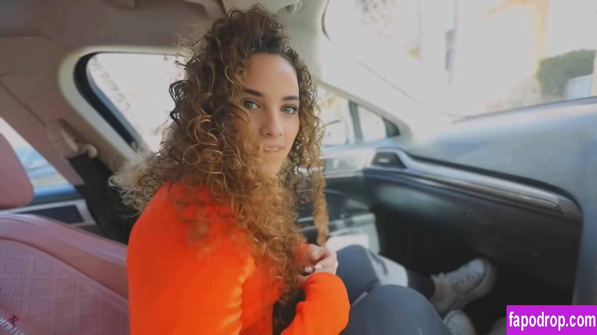 Sofie Dossi / sofiedossi слитое обнаженное фото #0245 с Онлифанс или Патреон