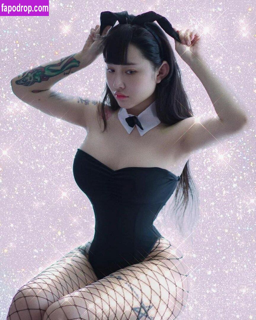 Songyuxin Hitomi / hitomi_official / songyuxin_hitomi leak of nude photo #0142 from OnlyFans or Patreon