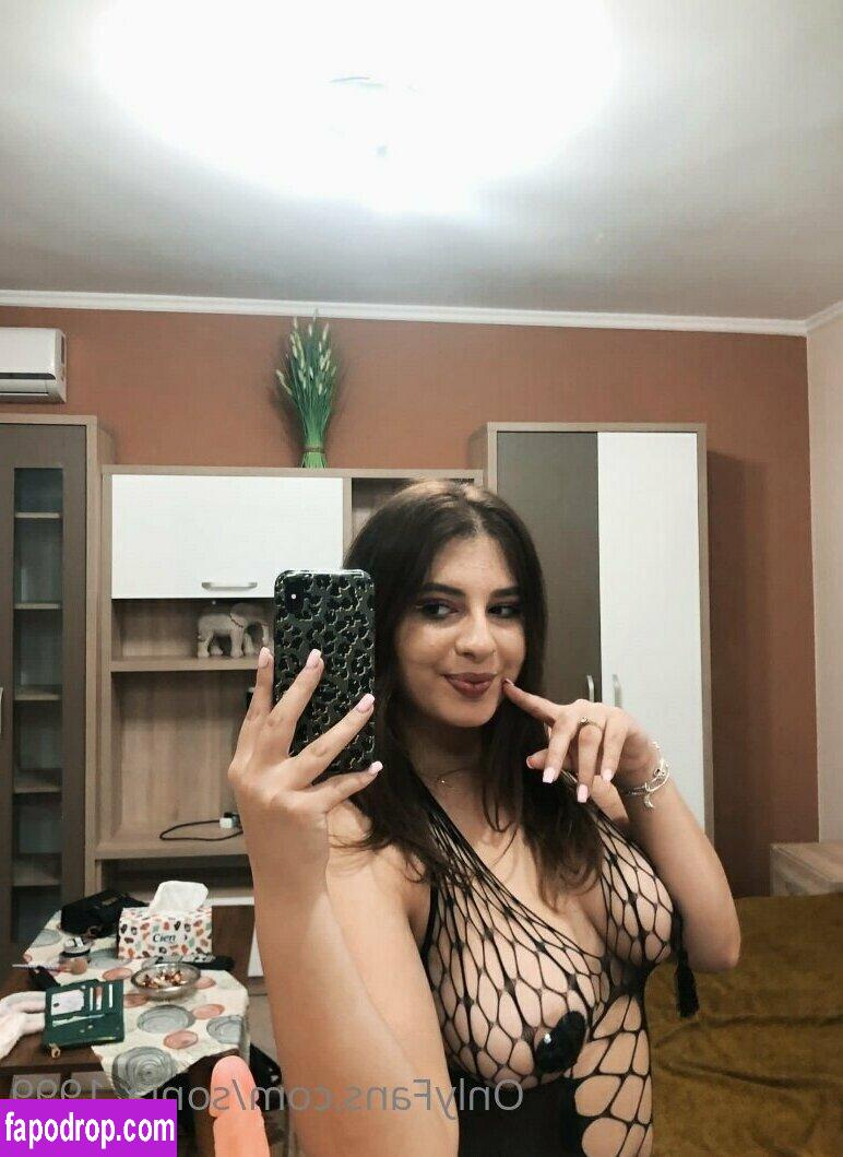 sonia_1999 / hamdangunawan9 leak of nude photo #0015 from OnlyFans or Patreon