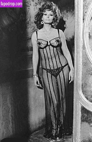 Sophia Loren photo #0020