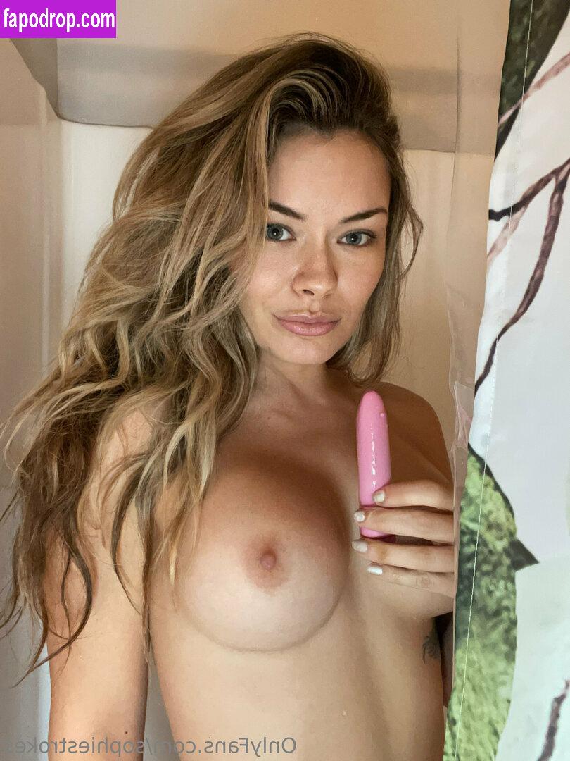 Sophie Strokes / curly8teen / sophiestokes3 leak of nude photo #0011 from OnlyFans or Patreon