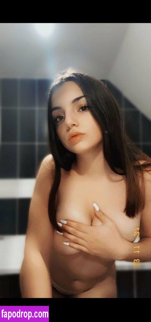 Sorenza_ / sorenza1 / sorenza27 / sorenzaofficiel leak of nude photo #0009 from OnlyFans or Patreon