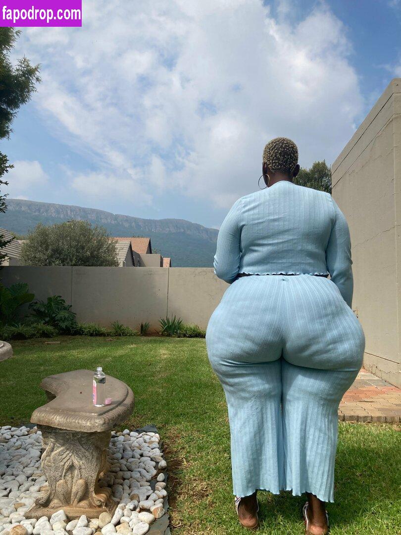 South African Thick / african.babez / the_real_liso leak of nude photo #0002 from OnlyFans or Patreon