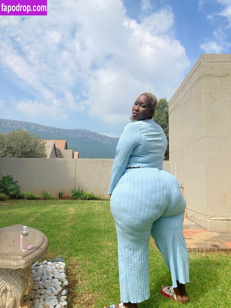 South African Thick / african.babez / the_real_liso leak of nude photo #0004 from OnlyFans or Patreon
