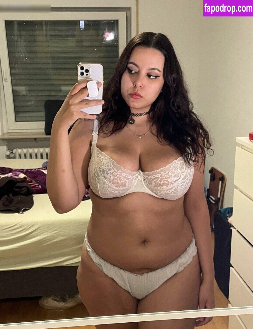 Soymilkvanilla / Peachyara /  leak of nude photo #0007 from OnlyFans or Patreon