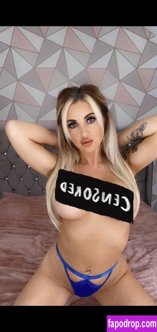 St Helens / ZeleniaDoll / inkedko leak of nude photo #0027 from OnlyFans or Patreon