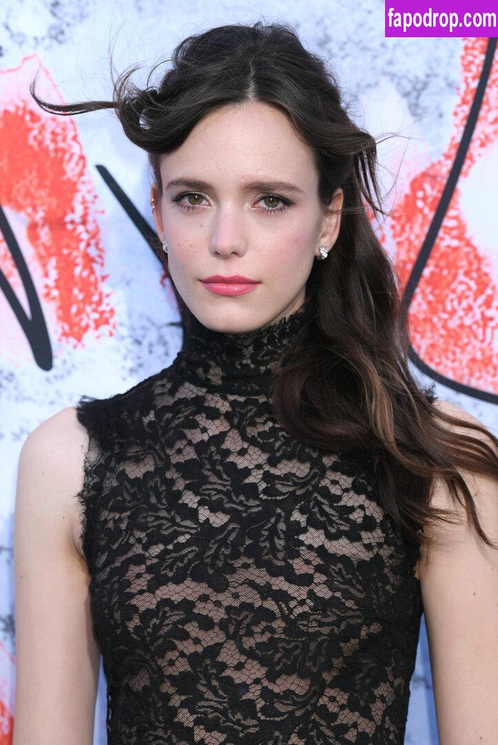 Stacy Martin / _stacymartin слитое обнаженное фото #0006 с Онлифанс или Патреон