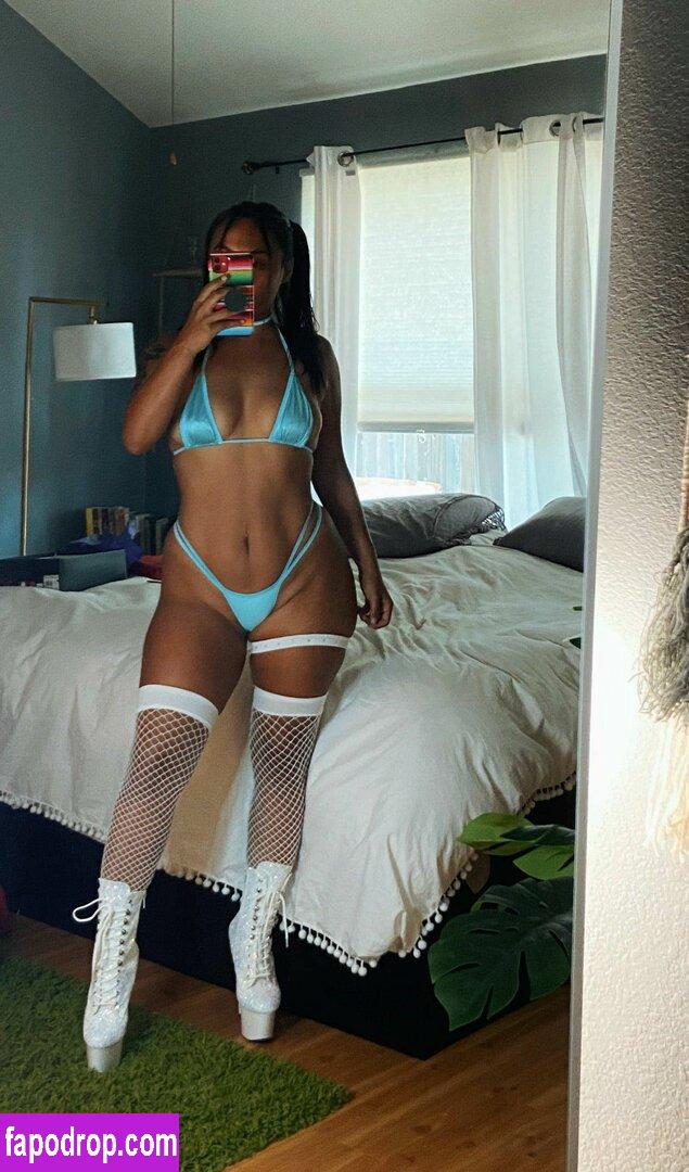 starseedmami / ssabrinaann leak of nude photo #0027 from OnlyFans or Patreon