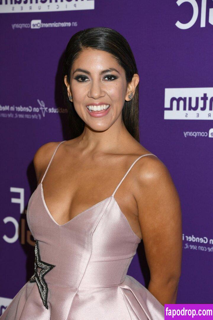 Stephanie Beatriz / Rosa Diaz / bellasramos / iamstephbeatz / stephaniebeatriz слитое обнаженное фото #0085 с Онлифанс или Патреон