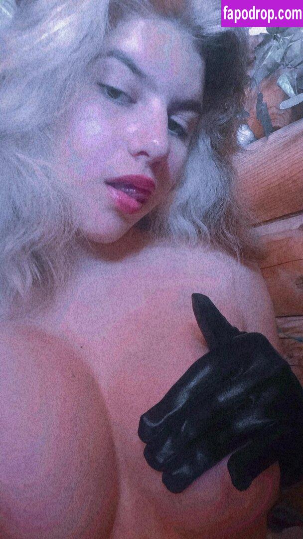 StrangeRabbit / strangecolorfulrabbit / thatrabbit leak of nude photo #0007 from OnlyFans or Patreon