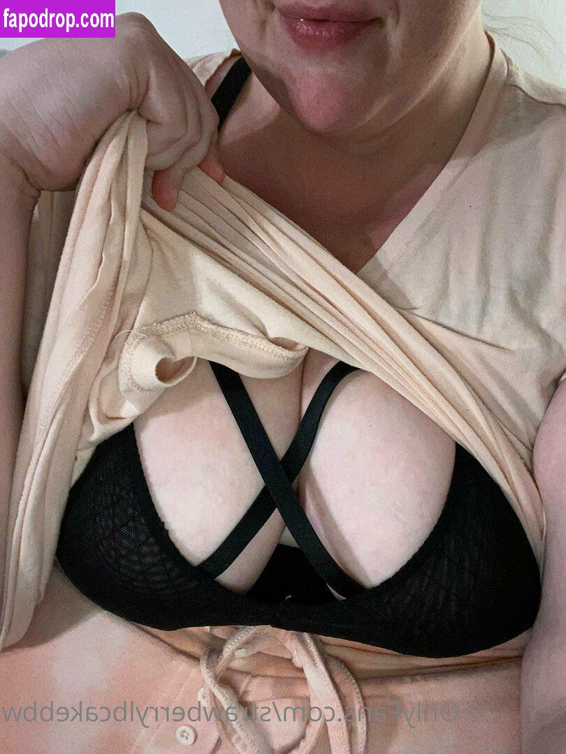 strawberrylbcakebbw / strawberrys_cake leak of nude photo #0011 from OnlyFans or Patreon