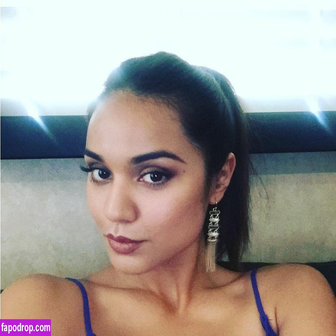 Summer Bishil / SummerBishil1 / summerybishil leak of nude photo #0043 from OnlyFans or Patreon