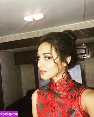 Summer Bishil photo #0056