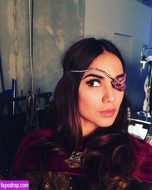 Summer Bishil photo #0090