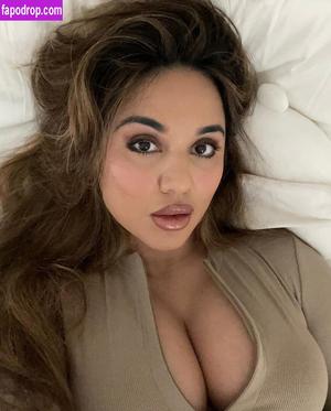 Summer Bishil слив #0178